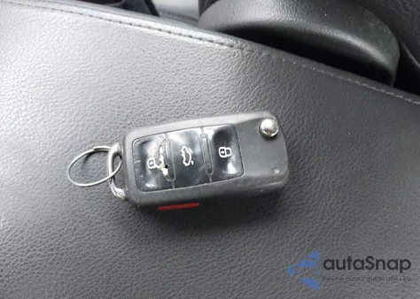 2016 Volkswagen Tiguan S из США, поврежденный, VIN WVGBV7AX5GW532913